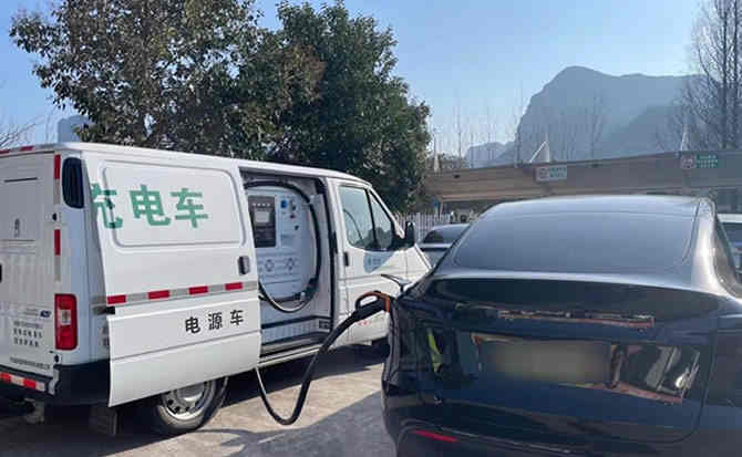 永春汽车搭电