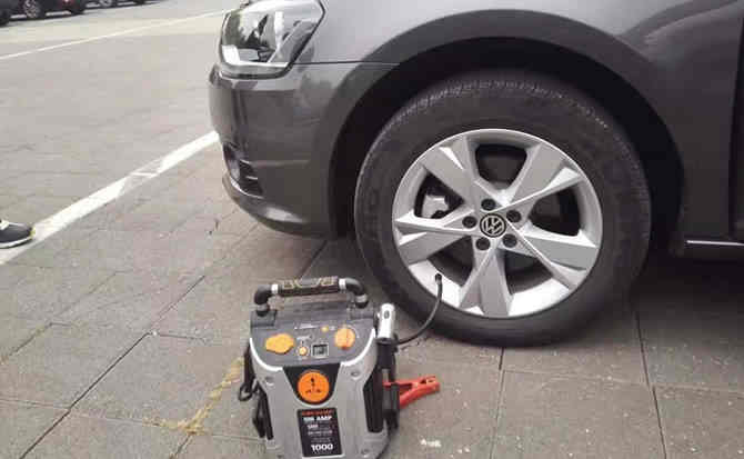 永春汽车搭电案例